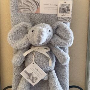 The Perfect Fabric Plush Elephant Blanket Set - Gray